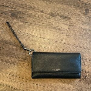 Henri Bendel Black Uotown Wallet Wristlet